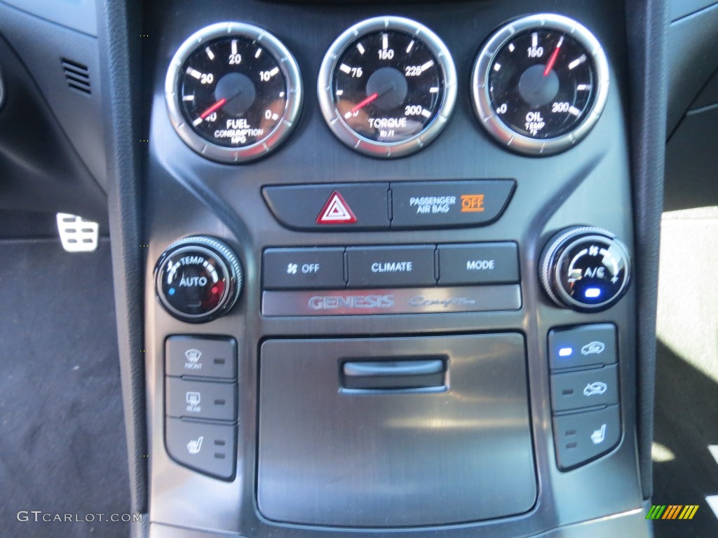 2013 Hyundai Genesis Coupe 3.8 Track Controls Photo #74997715