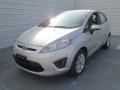 Ingot Silver - Fiesta SE Hatchback Photo No. 6