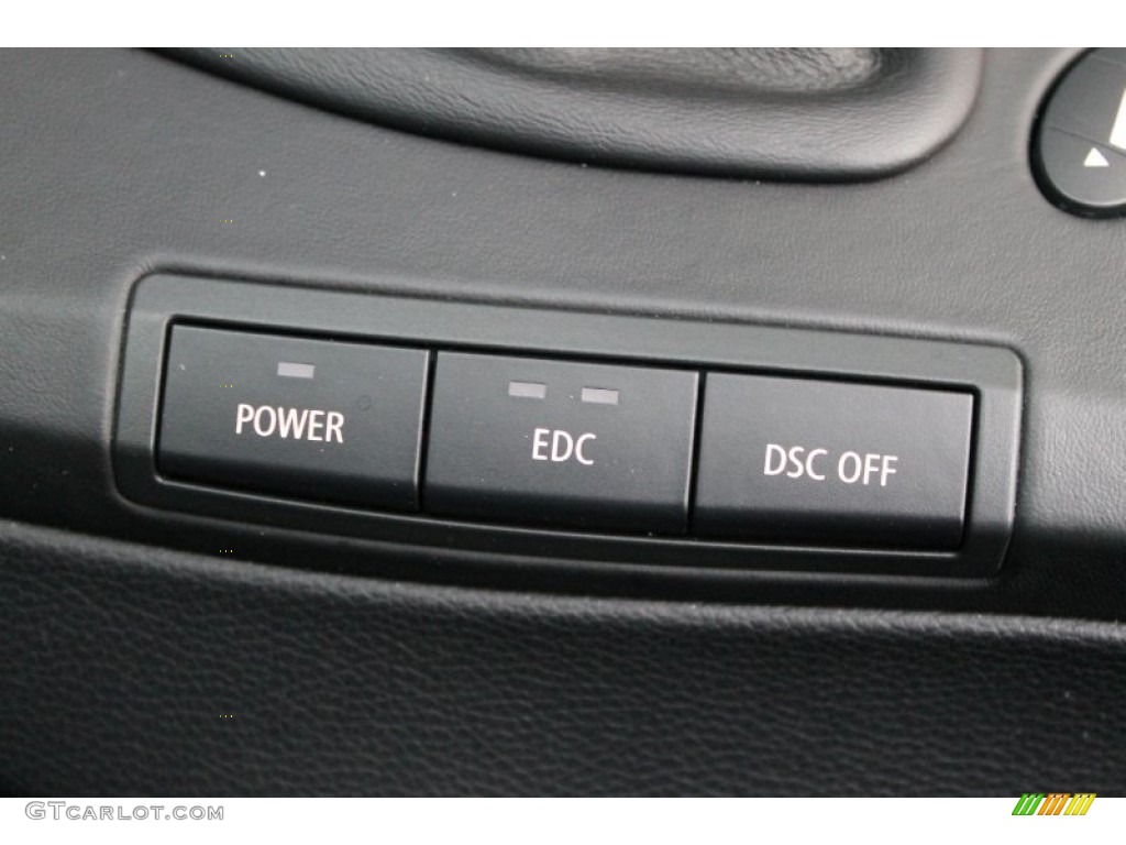 2011 BMW M3 Convertible Controls Photo #75000001