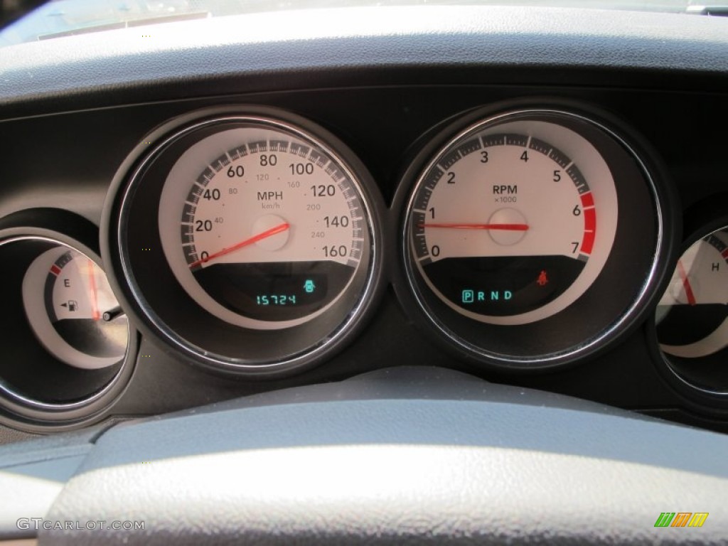 2009 Dodge Challenger R/T Gauges Photo #75000744