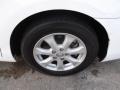 Super White - Camry LE Photo No. 25