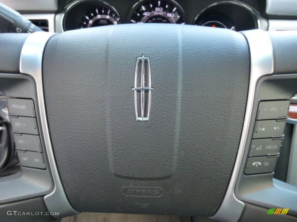 2010 Lincoln MKZ AWD Controls Photo #75003038