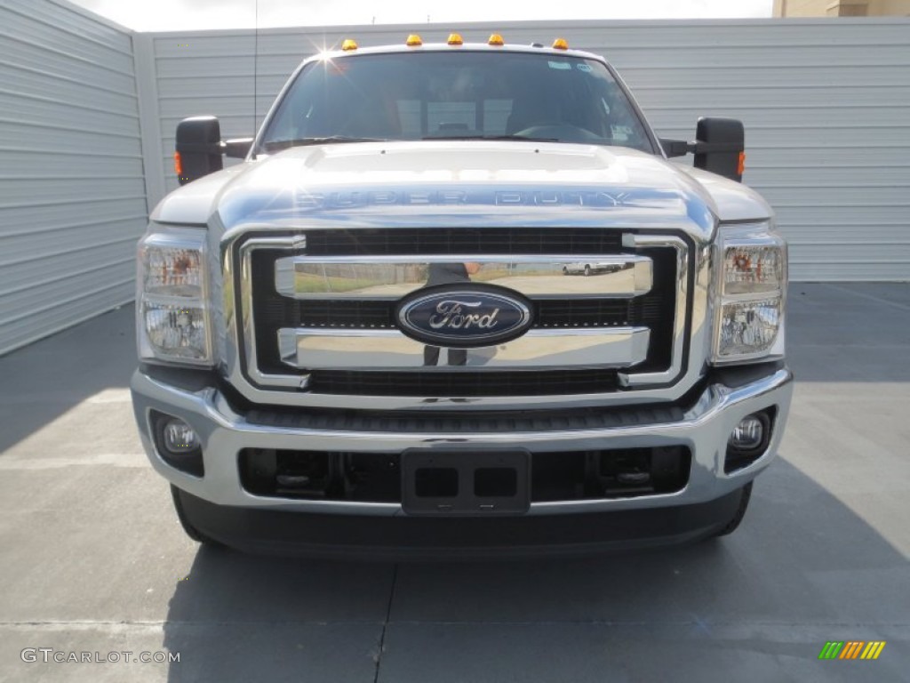 2013 F350 Super Duty Lariat Crew Cab 4x4 Dually - White Platinum Metallic Tri-Coat / Black photo #7