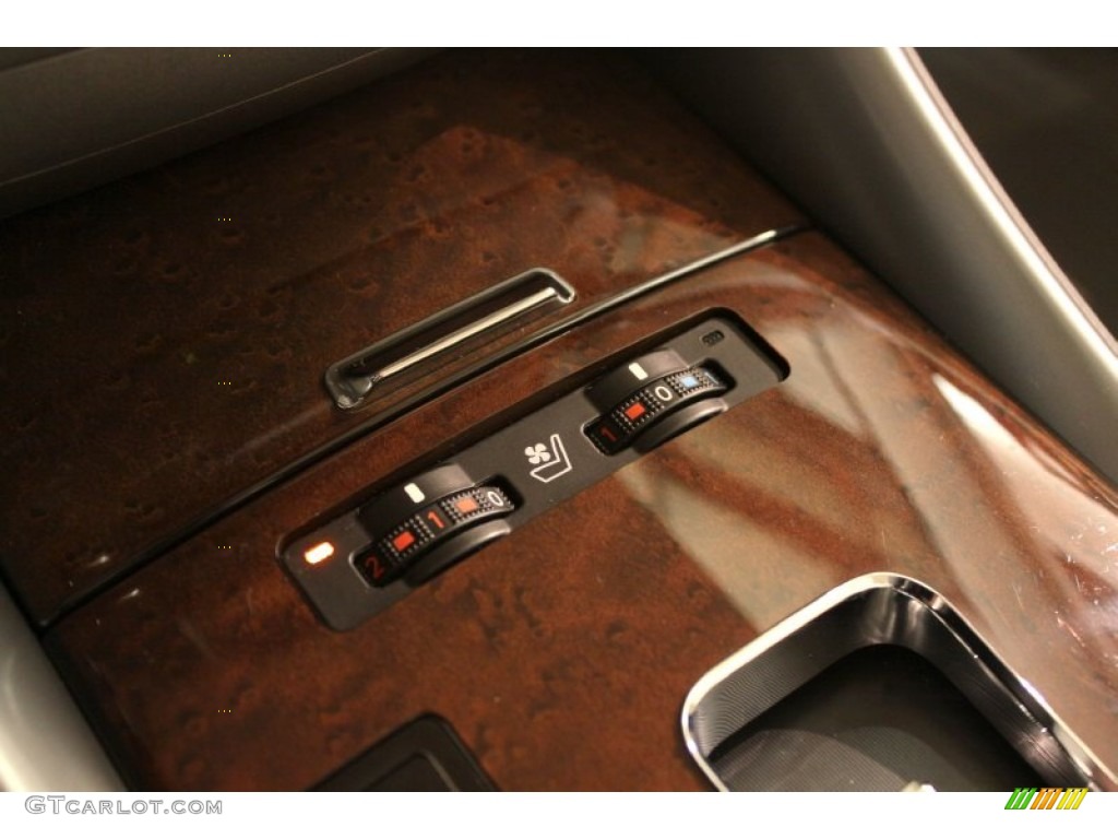 2011 Lexus IS 350 AWD Controls Photo #75005503