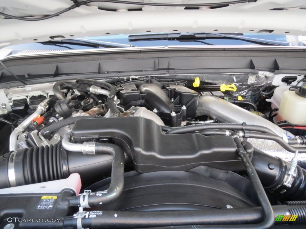 2013 Ford F350 Super Duty Lariat Crew Cab 4x4 Dually Engine Photos