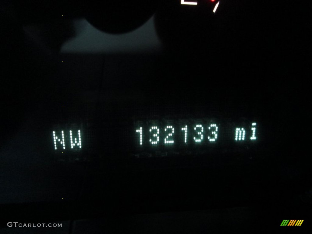 2005 Aviator Luxury AWD - Dark Blue Pearl Metallic / Camel photo #25