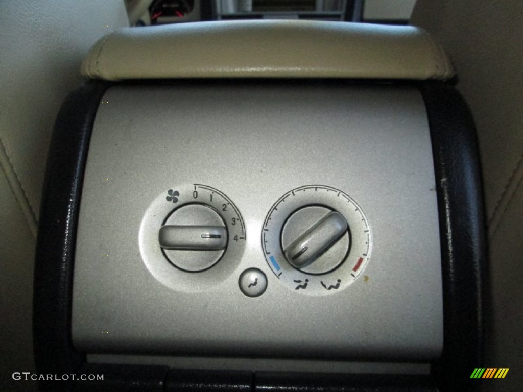 2005 Lincoln Aviator Luxury AWD Controls Photos