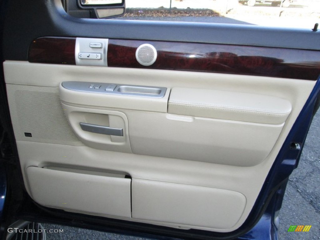 2005 Lincoln Aviator Luxury AWD Camel Door Panel Photo #75006724