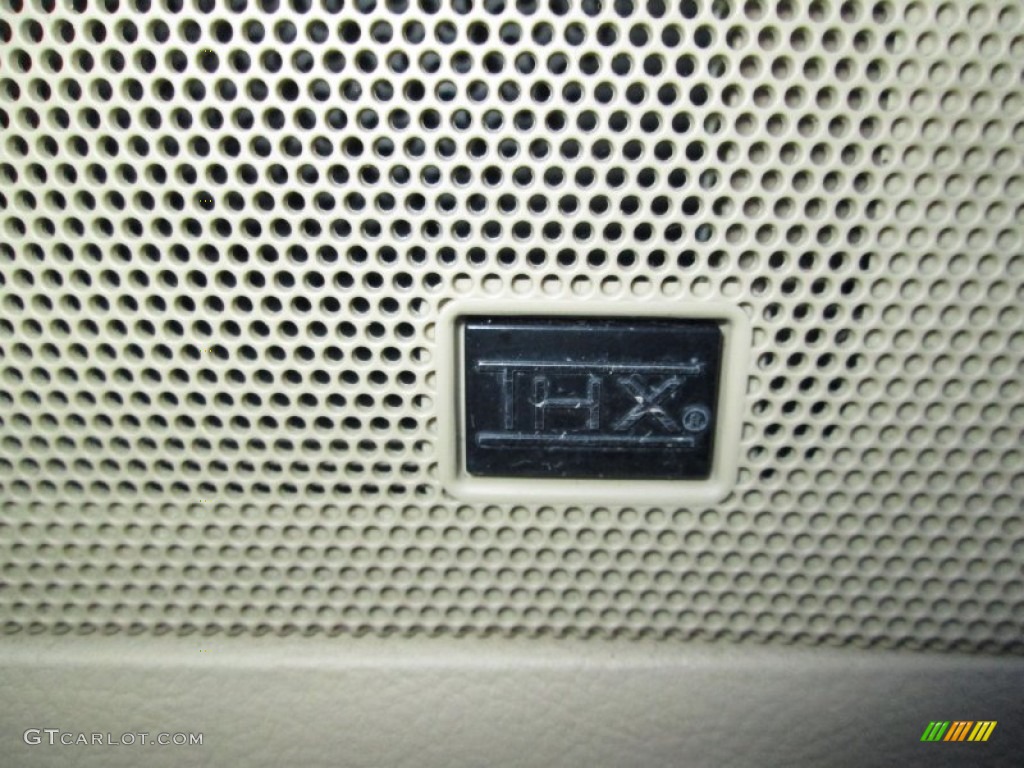2005 Lincoln Aviator Luxury AWD Audio System Photo #75006741