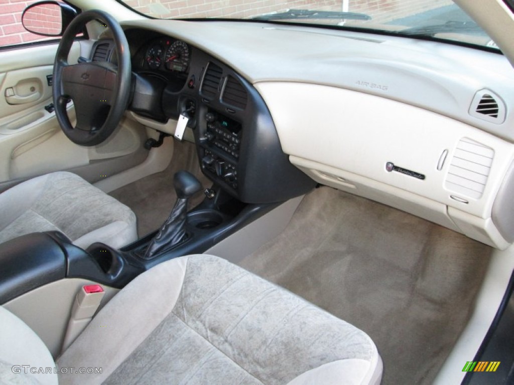 2002 Chevrolet Monte Carlo LS Neutral Dashboard Photo #75007892