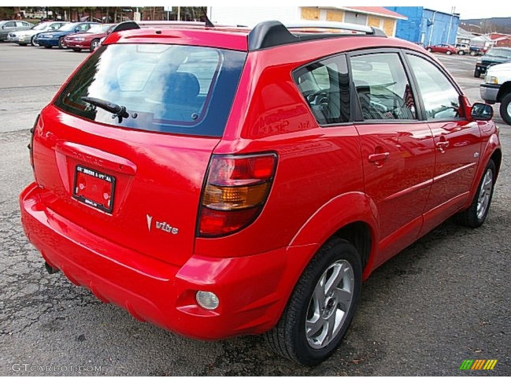 2005 Vibe AWD - Lava Red Metallic / Slate photo #13