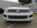 Campanella White - Touareg TDI Executive 4XMotion Photo No. 2