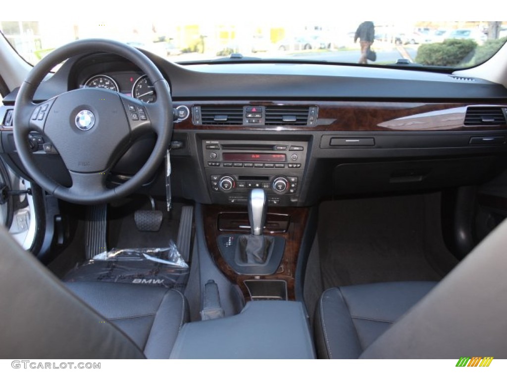 2009 3 Series 328i Sedan - Titanium Silver Metallic / Black photo #13