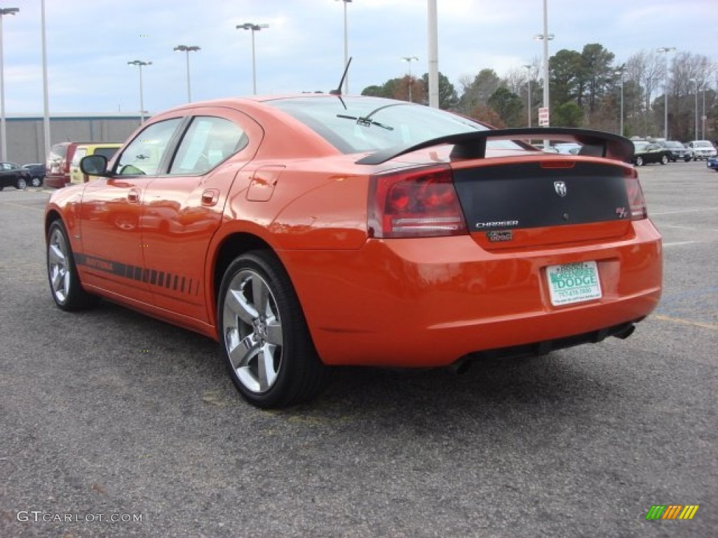 2008 Charger R/T Daytona - HEMI Orange Pearl / Dark Slate Gray photo #4