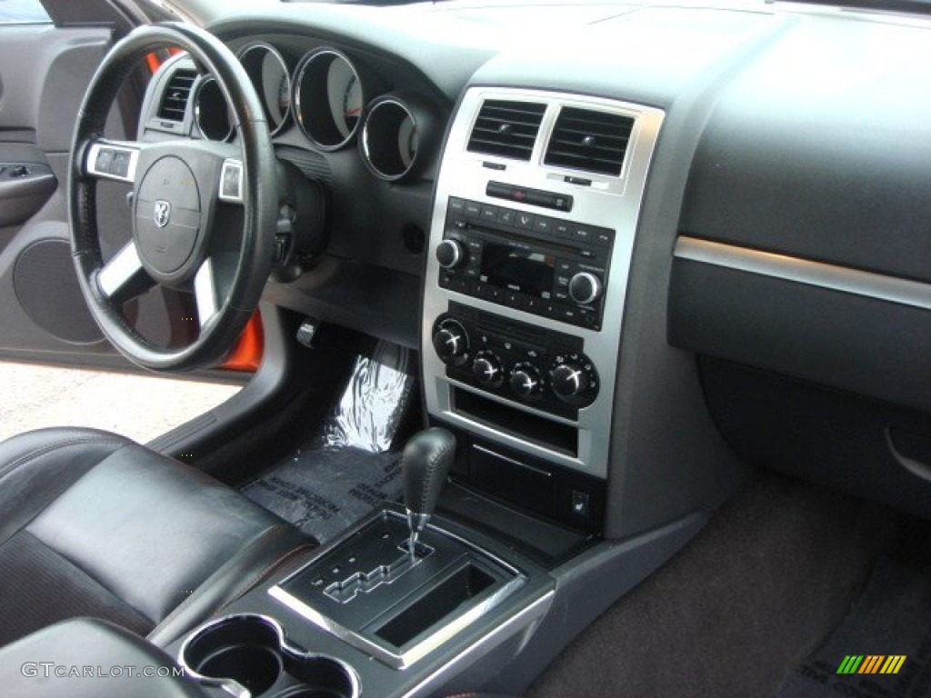 2008 Charger R/T Daytona - HEMI Orange Pearl / Dark Slate Gray photo #16