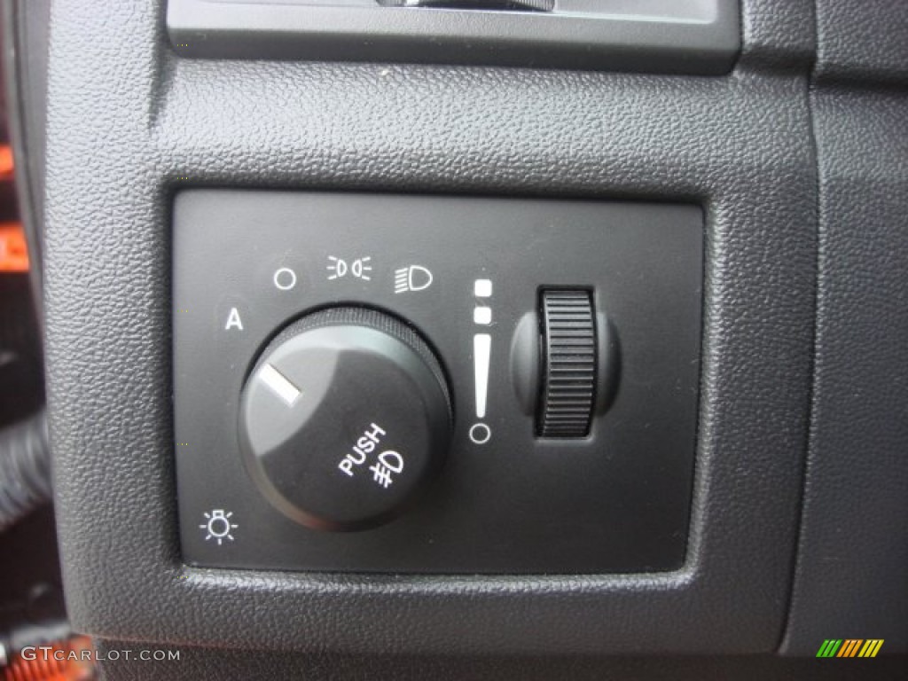 2008 Dodge Charger R/T Daytona Controls Photos