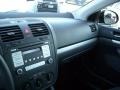 Black Uni - Jetta S Sedan Photo No. 37