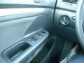 Black Uni - Jetta S Sedan Photo No. 43