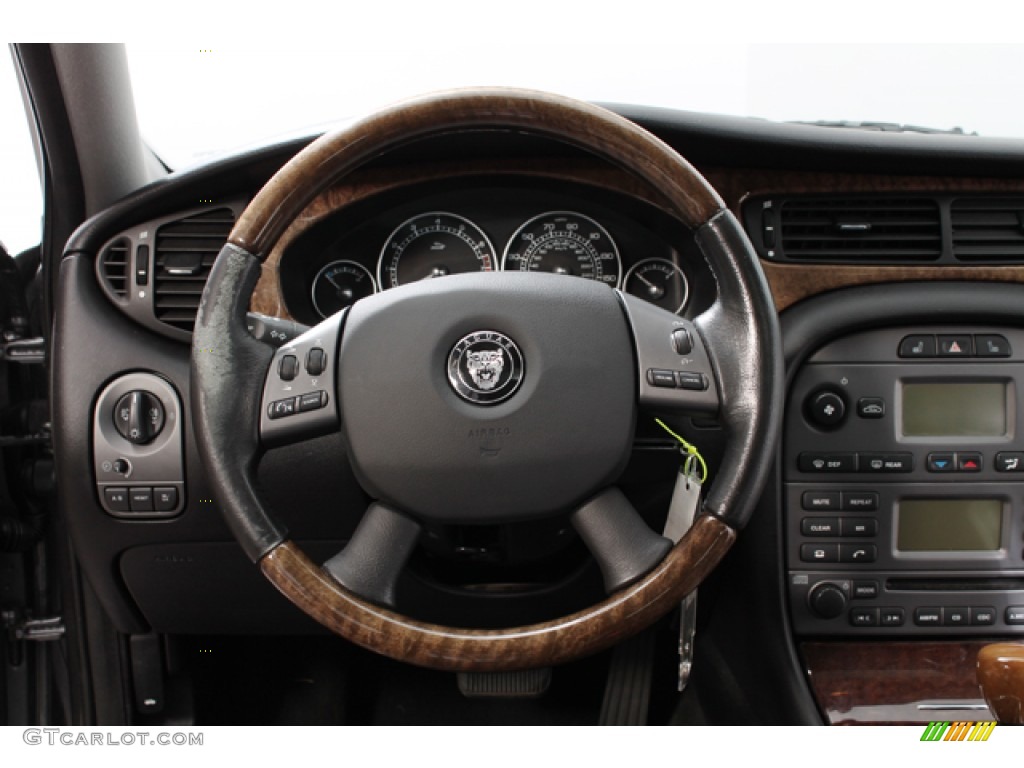 2007 Jaguar X-Type 3.0 Sport Wagon Charcoal Steering Wheel Photo #75018676