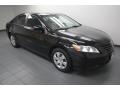 Black - Camry  Photo No. 8