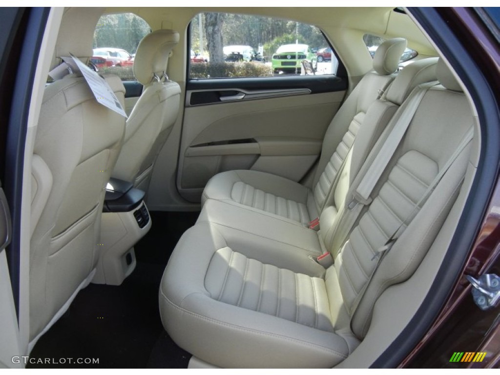 2013 Ford Fusion SE Rear Seat Photo #75022700
