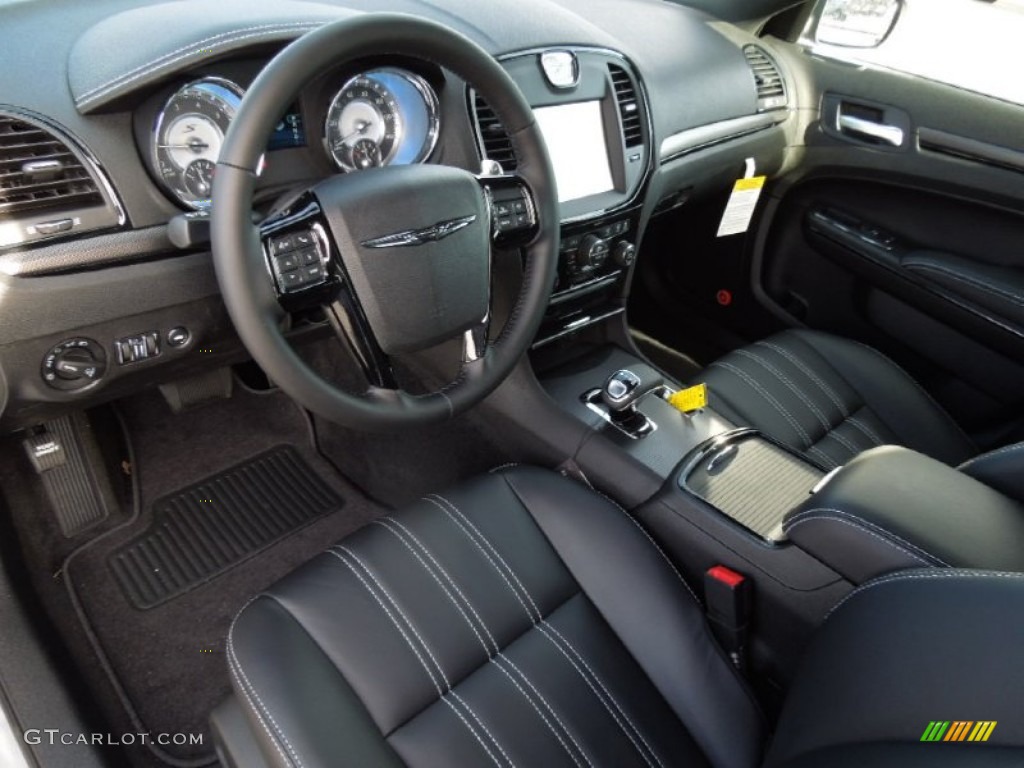 Black Interior 2013 Chrysler 300 S V6 Photo #75025289