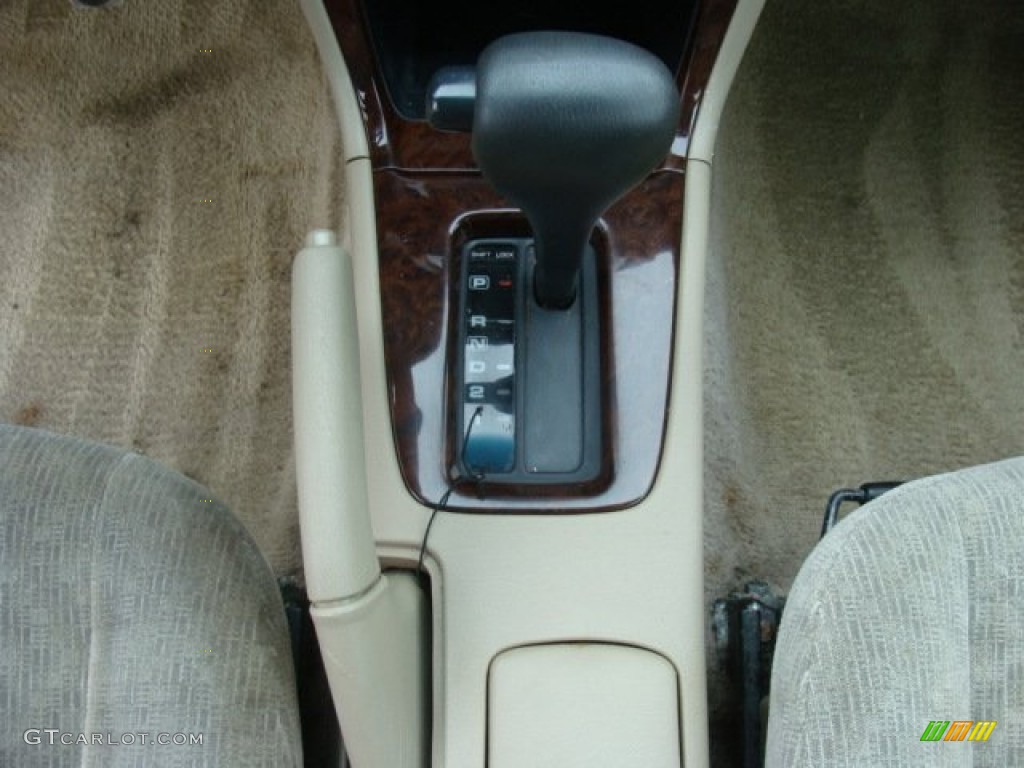 2001 Altima GXE - Nouveau Ruby / Blond photo #15