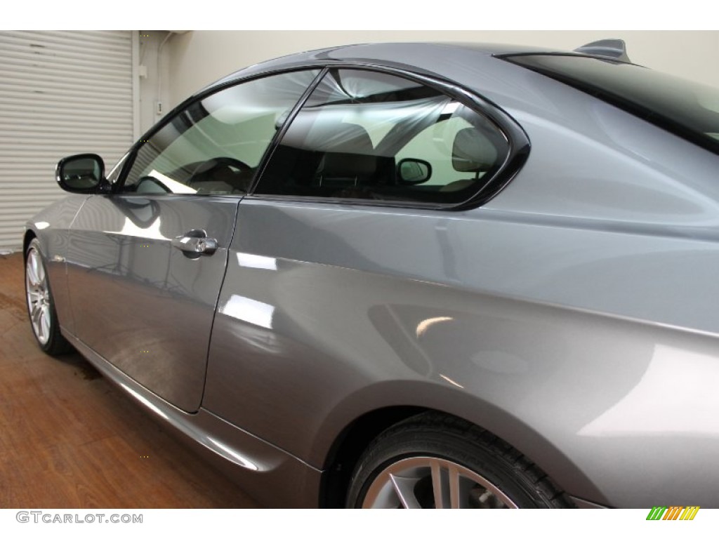 2011 3 Series 328i Coupe - Space Gray Metallic / Oyster/Black Dakota Leather photo #11