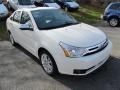 White Suede - Focus SEL Sedan Photo No. 4
