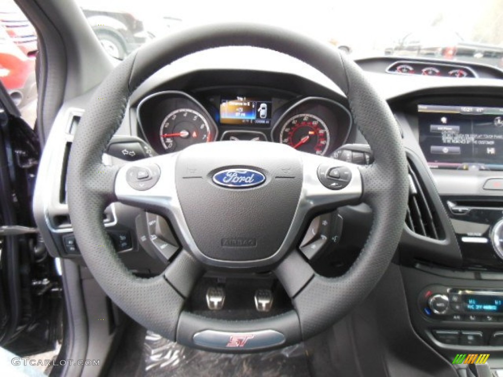 2013 Ford Focus ST Hatchback ST Charcoal Black Full-Leather Recaro Seats Steering Wheel Photo #75028850