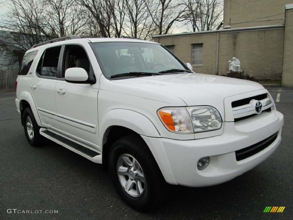 2006 Sequoia SR5 4WD - Natural White / Light Charcoal photo #11