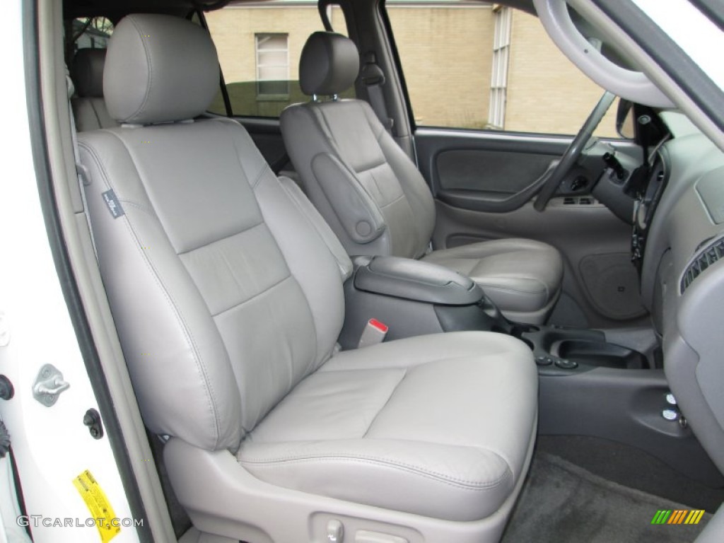 2006 Sequoia SR5 4WD - Natural White / Light Charcoal photo #14