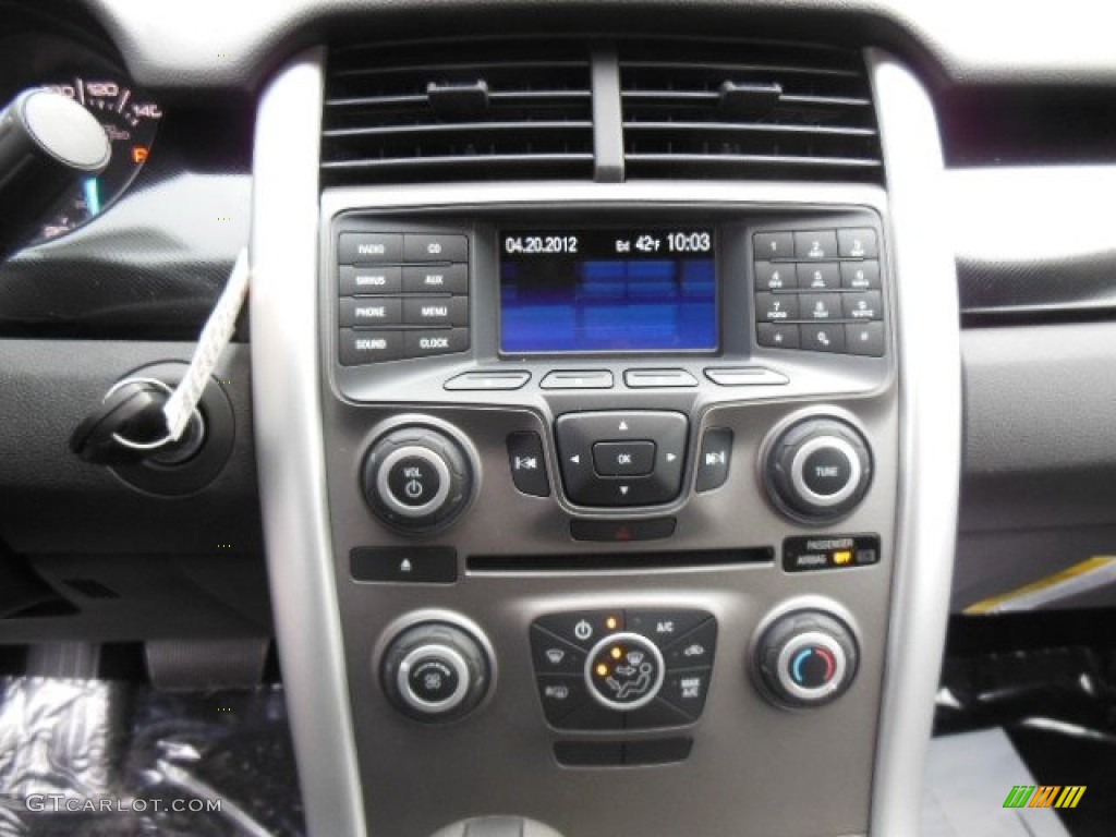 2013 Ford Edge SE AWD Controls Photo #75030265