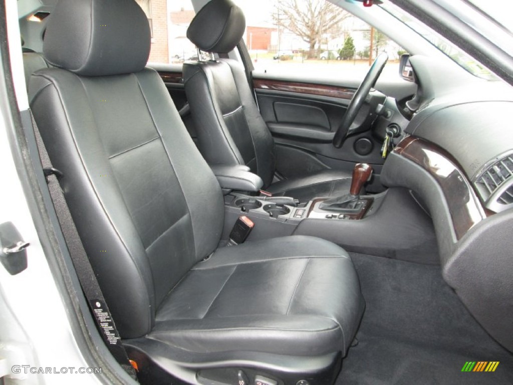 Black Interior 2003 BMW 3 Series 330xi Sedan Photo #75030474