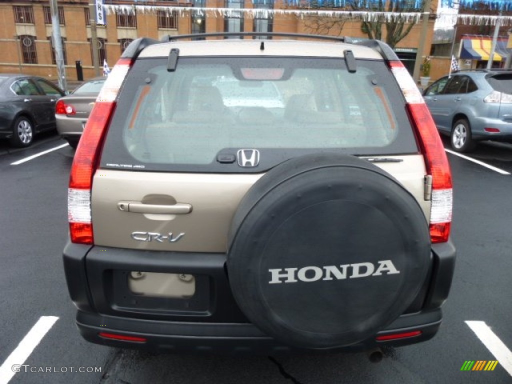 2005 CR-V LX 4WD - Sahara Sand Metallic / Ivory photo #16