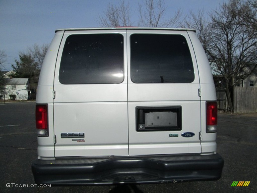 2009 E Series Van E350 Super Duty XLT Passenger - Brilliant Silver Metallic / Medium Flint photo #6