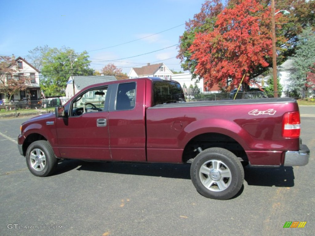 2005 F150 XLT SuperCab 4x4 - Dark Toreador Red Metallic / Medium Flint/Dark Flint Grey photo #4