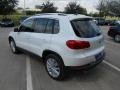Candy White - Tiguan SE Photo No. 5