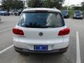 Candy White - Tiguan SE Photo No. 6