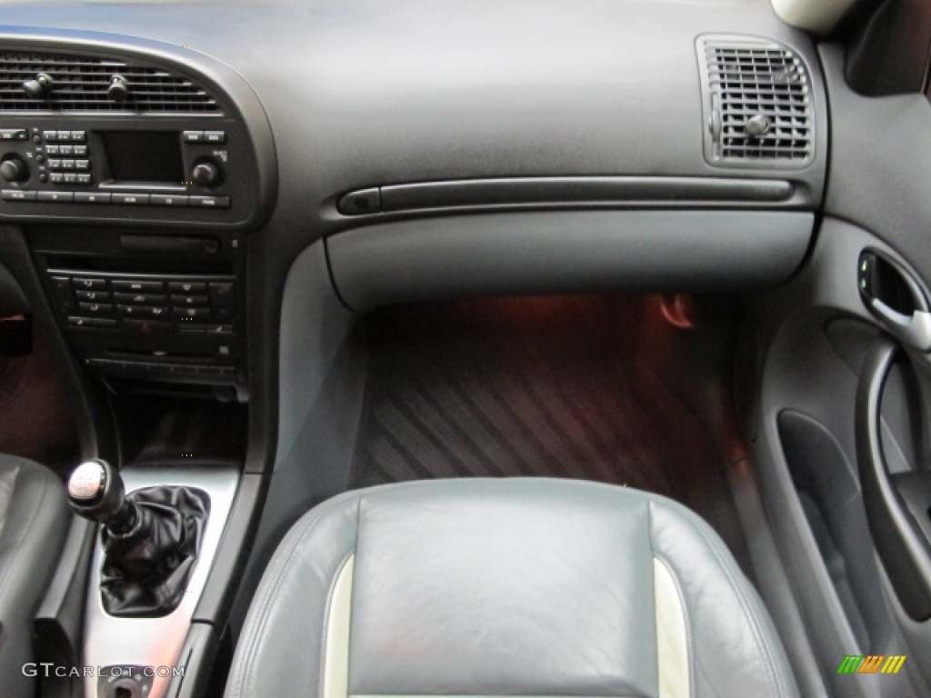 2006 Saab 9-3 Aero Sport Sedan Slate Gray Dashboard Photo #75034866