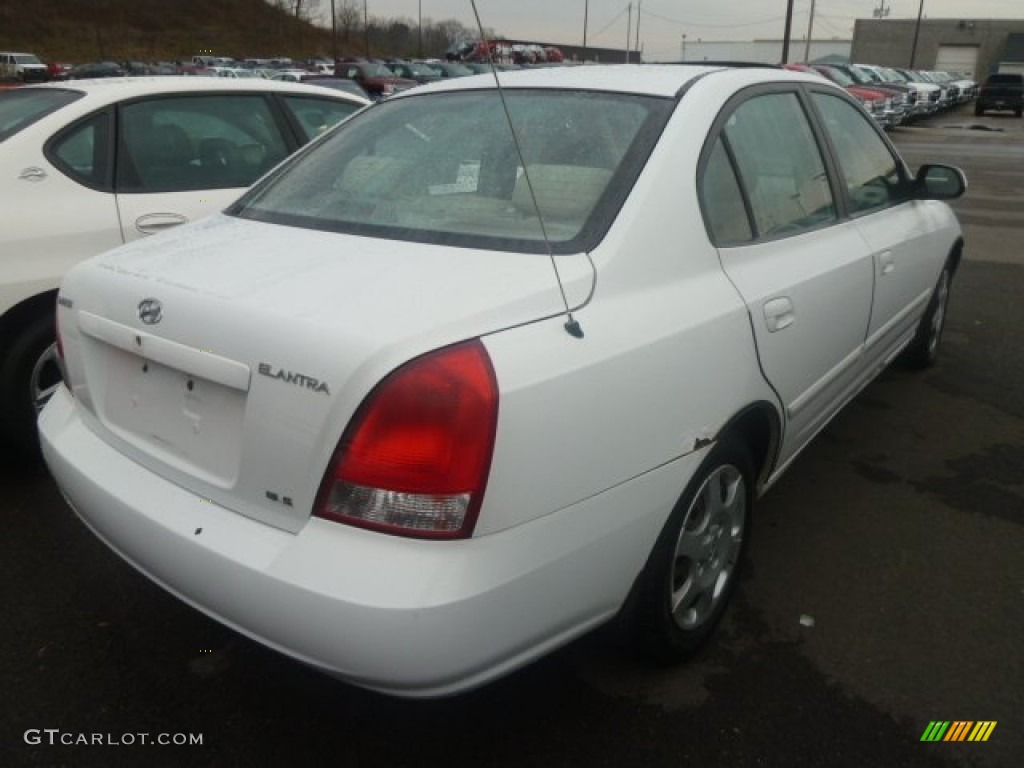 2002 Elantra GLS Sedan - Nordic White / Beige photo #2
