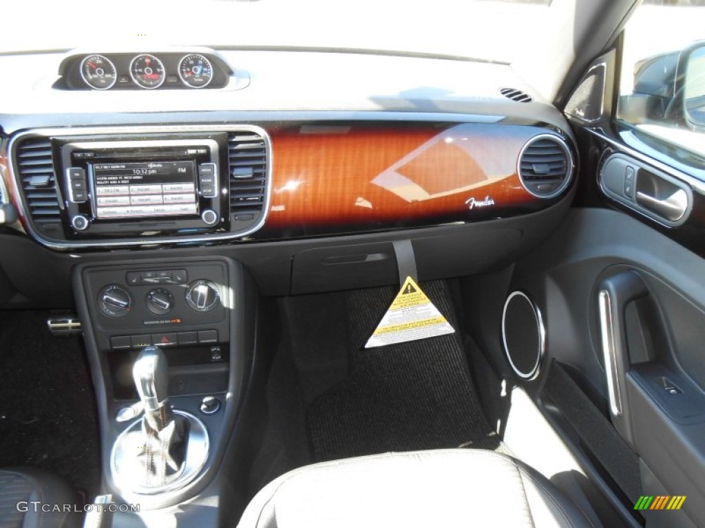 2013 Volkswagen Beetle Turbo Fender Edition Cheyenne Black Fender Edition Dashboard Photo #75038321
