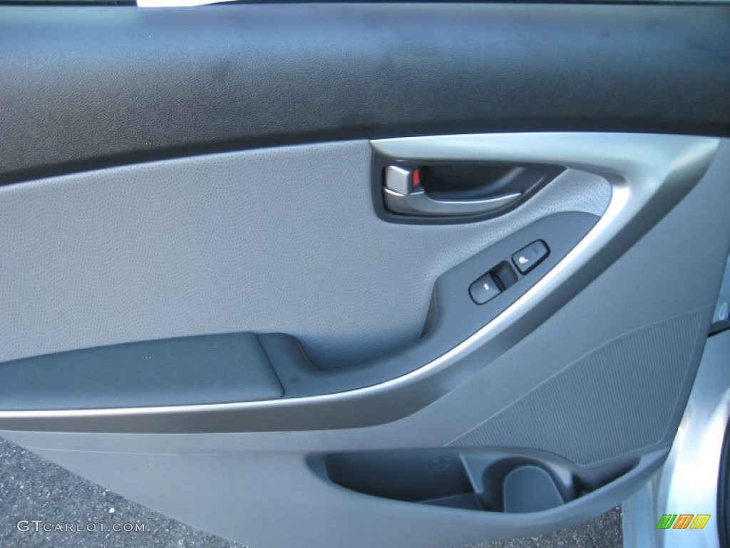 2013 Elantra Limited - Silver / Gray photo #19