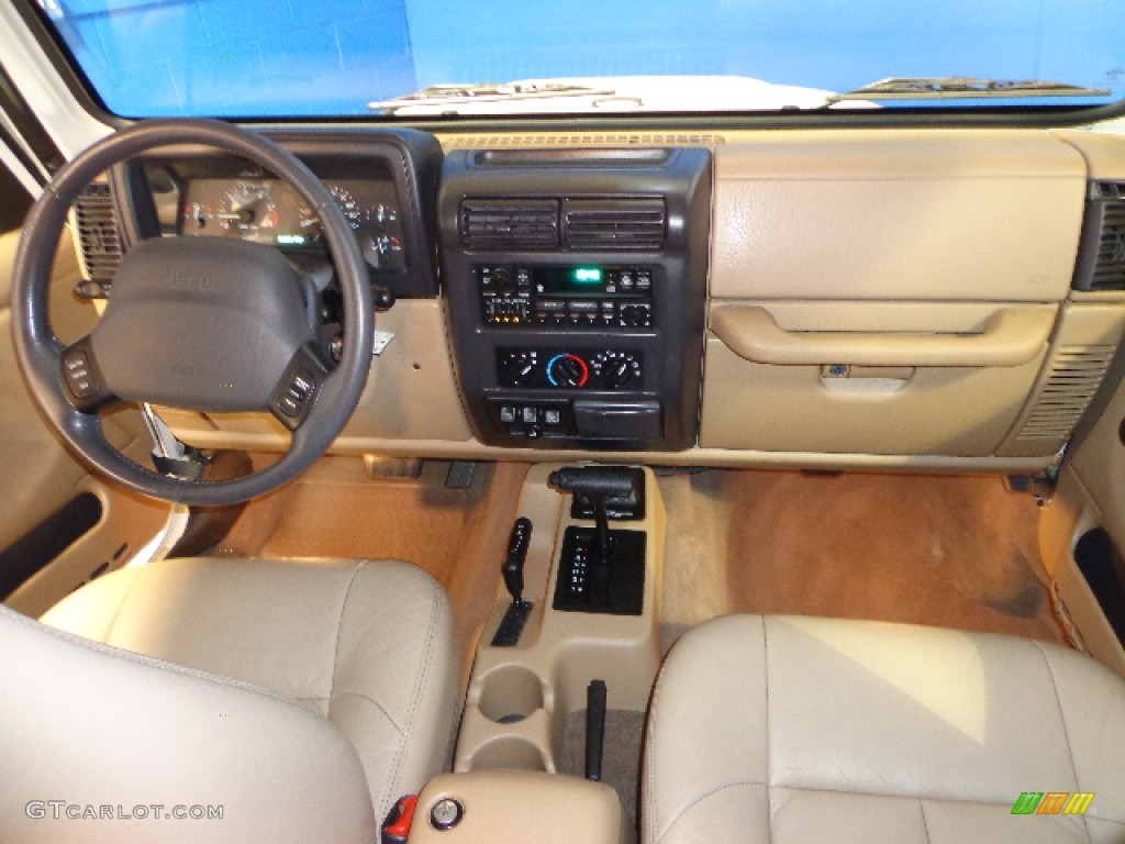 2000 Wrangler Sahara 4x4 - Stone White / Camel photo #13