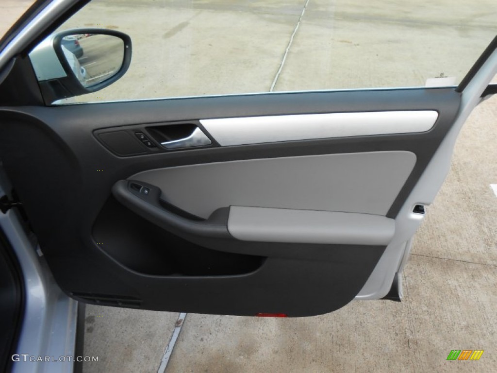 2013 Volkswagen Jetta Hybrid SE Titan Black Door Panel Photo #75042172