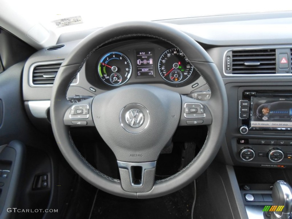 2013 Volkswagen Jetta Hybrid SE Steering Wheel Photos