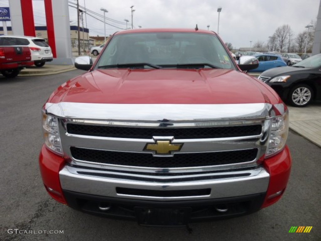 2009 Silverado 1500 LT Z71 Crew Cab 4x4 - Victory Red / Ebony photo #2