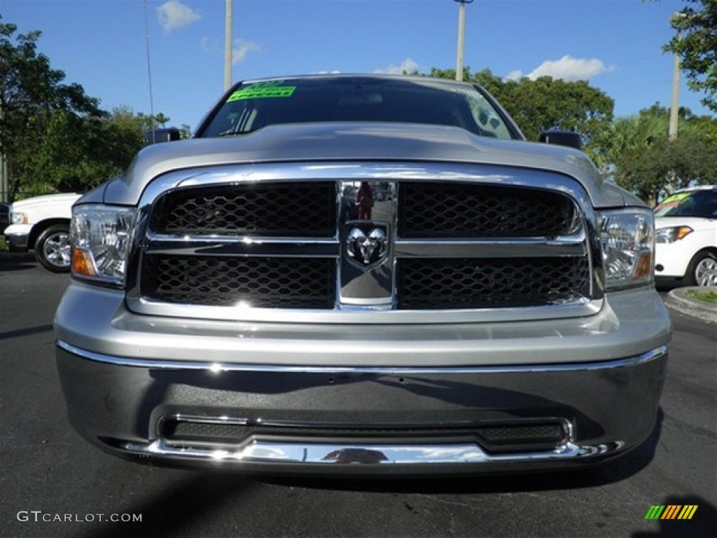 2012 Ram 1500 SLT Quad Cab - Bright Silver Metallic / Dark Slate Gray/Medium Graystone photo #4