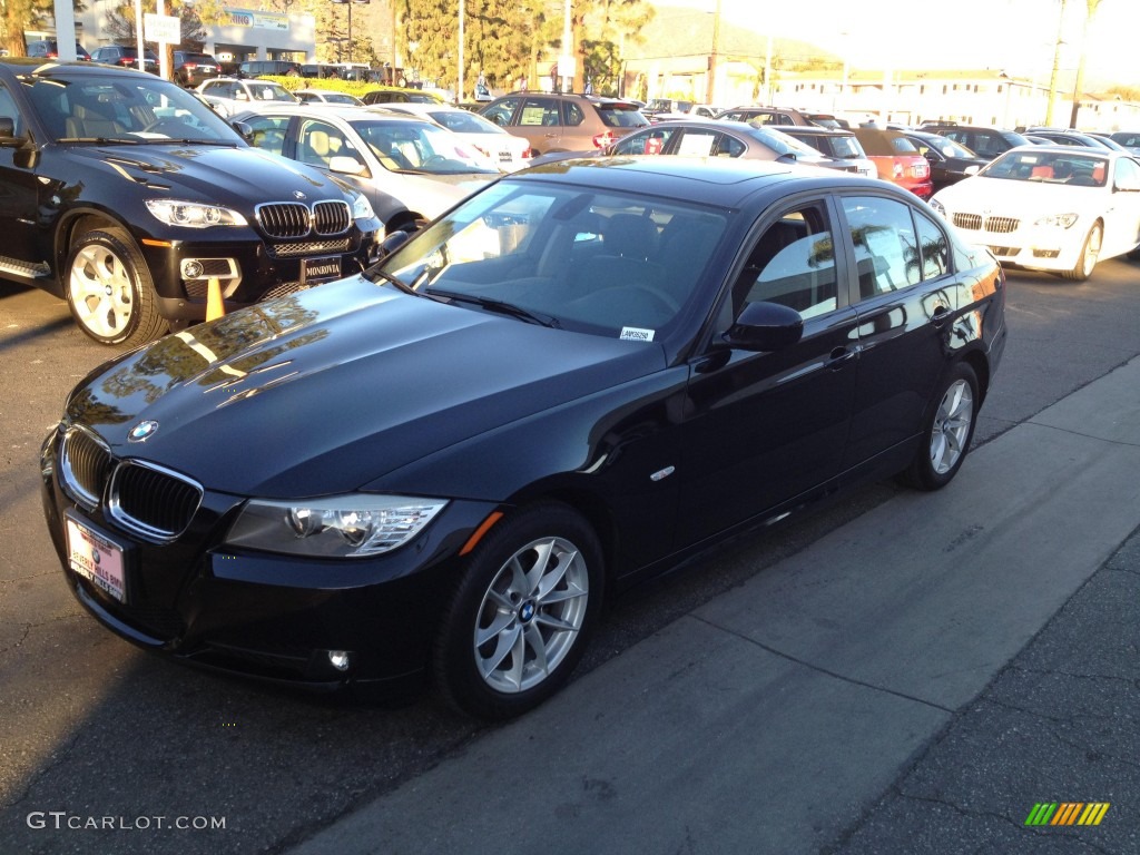 2010 3 Series 328i Sedan - Jet Black / Black photo #2