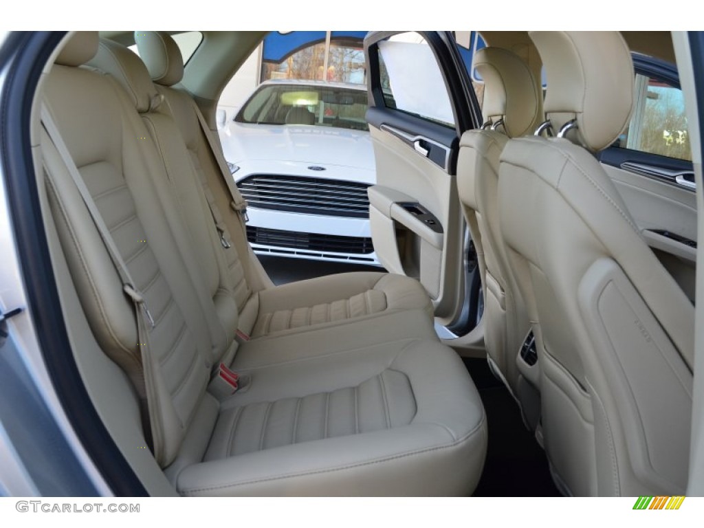 2013 Ford Fusion Hybrid SE Rear Seat Photo #75046433